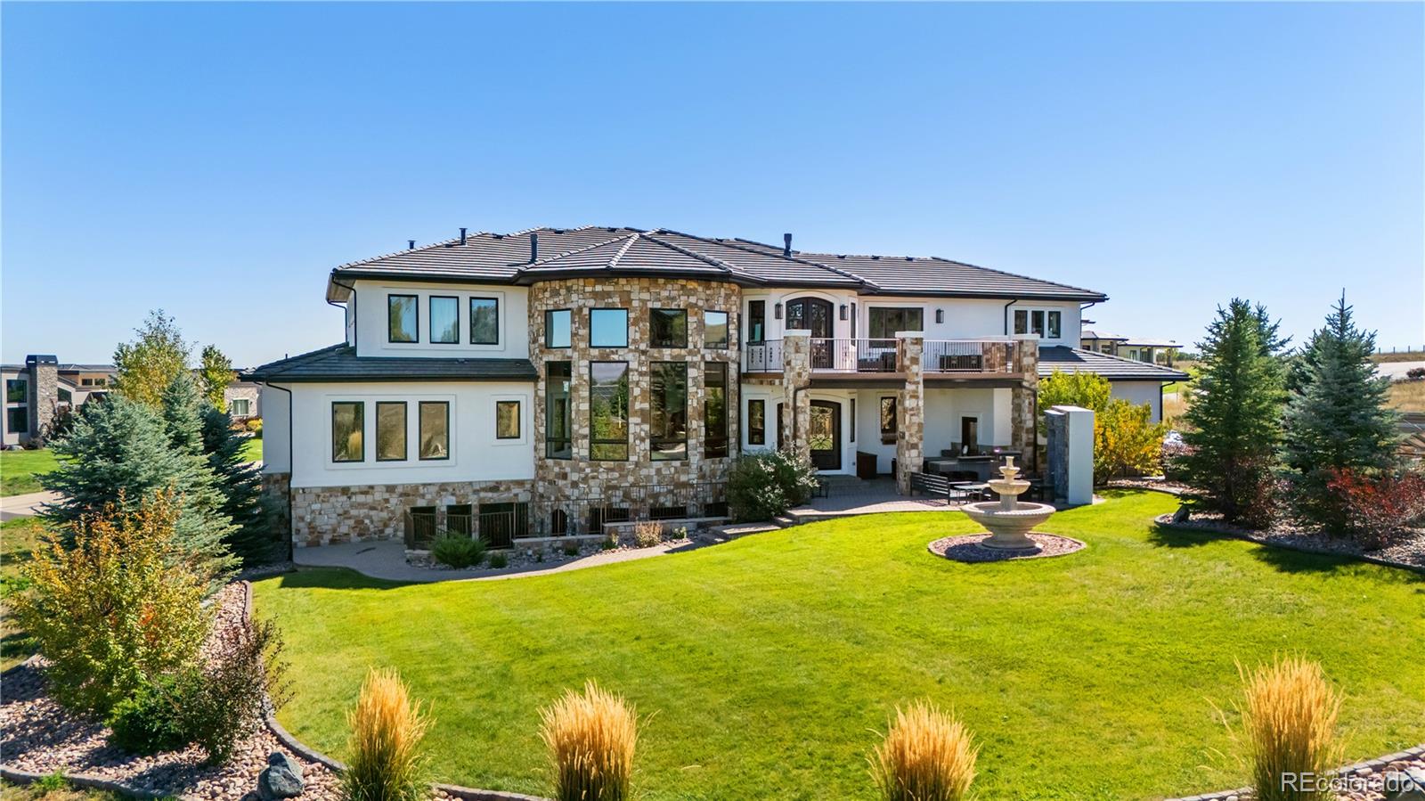 6771 Niwot Hills Drive