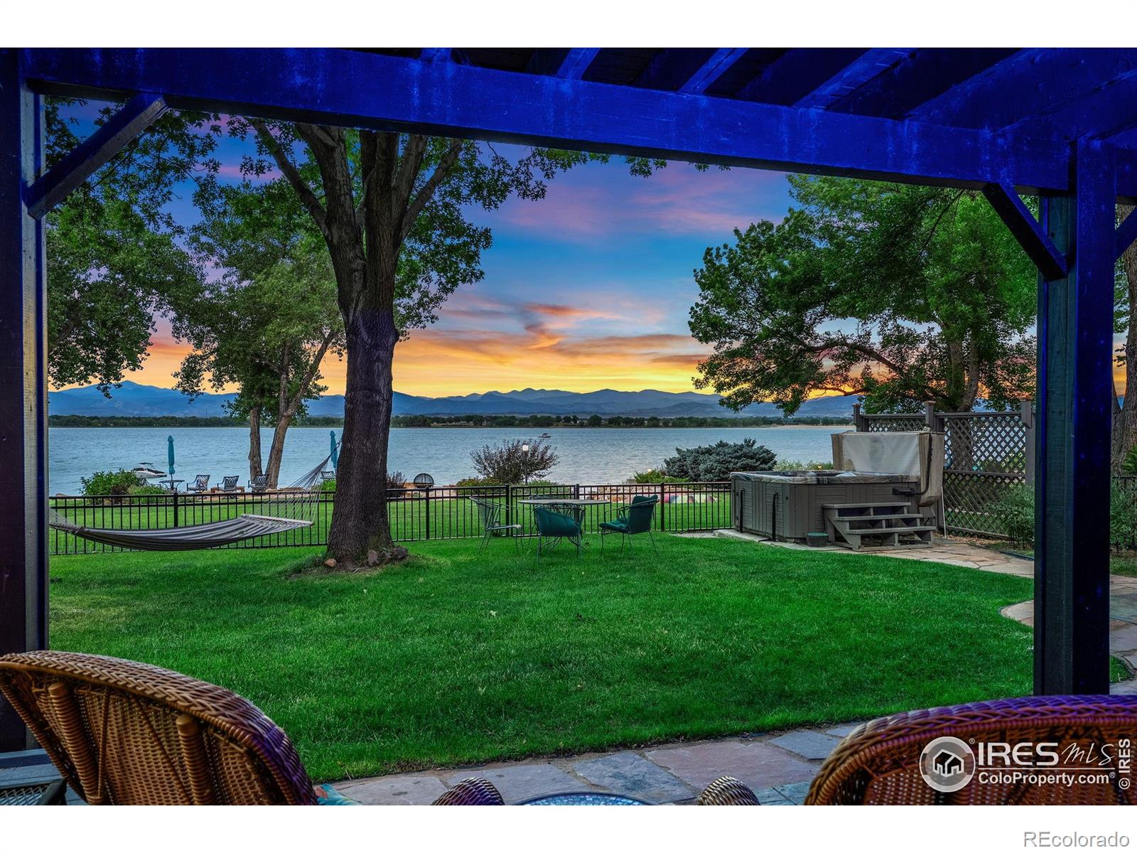 3553 Valley Oak Drive