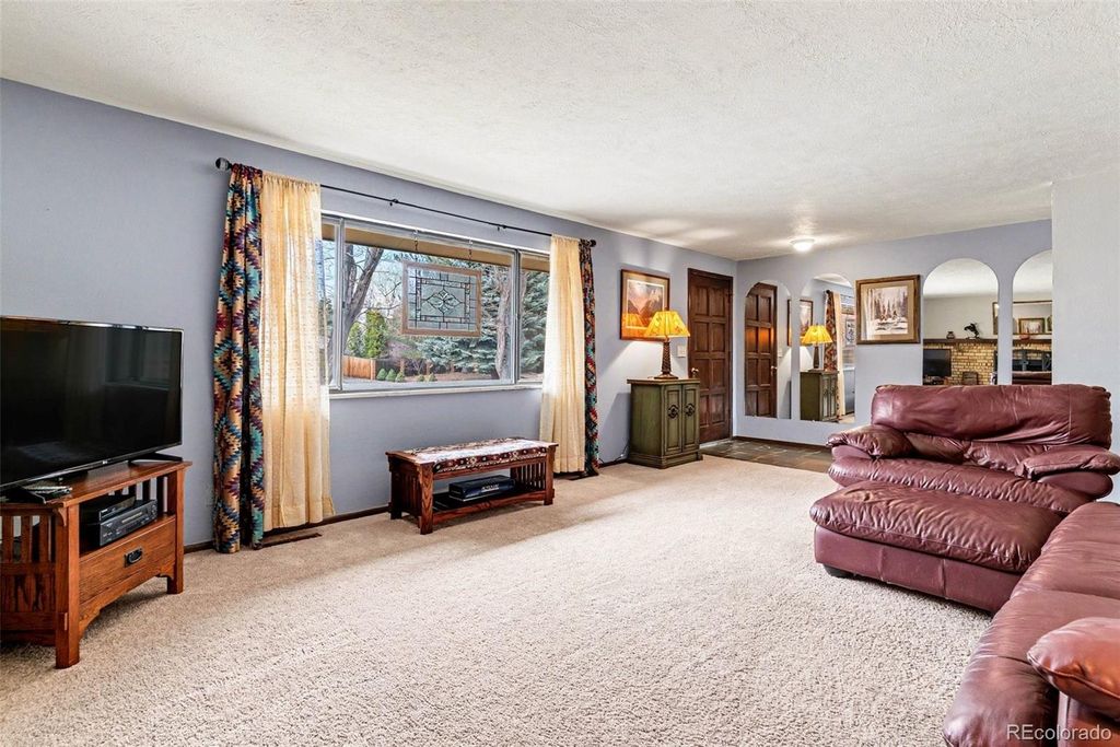 Photo of 7654 Lewis Street, Arvada, CO 80005 (MLS # 3595002)