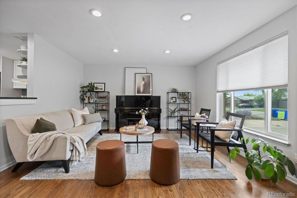 Photo of 141 S Saulsbury Street, Lakewood, CO 80226 (MLS # 2500174)