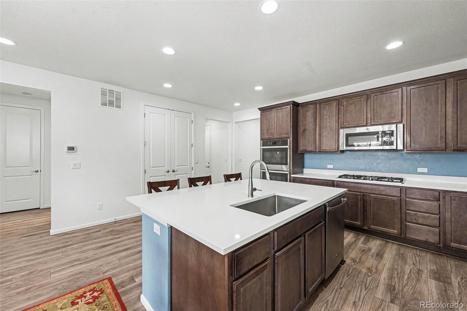 3708 White Rose Loop