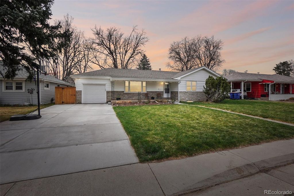 Photo of 4983 S Fox Street, Englewood, CO 80110 (MLS # 4654532)