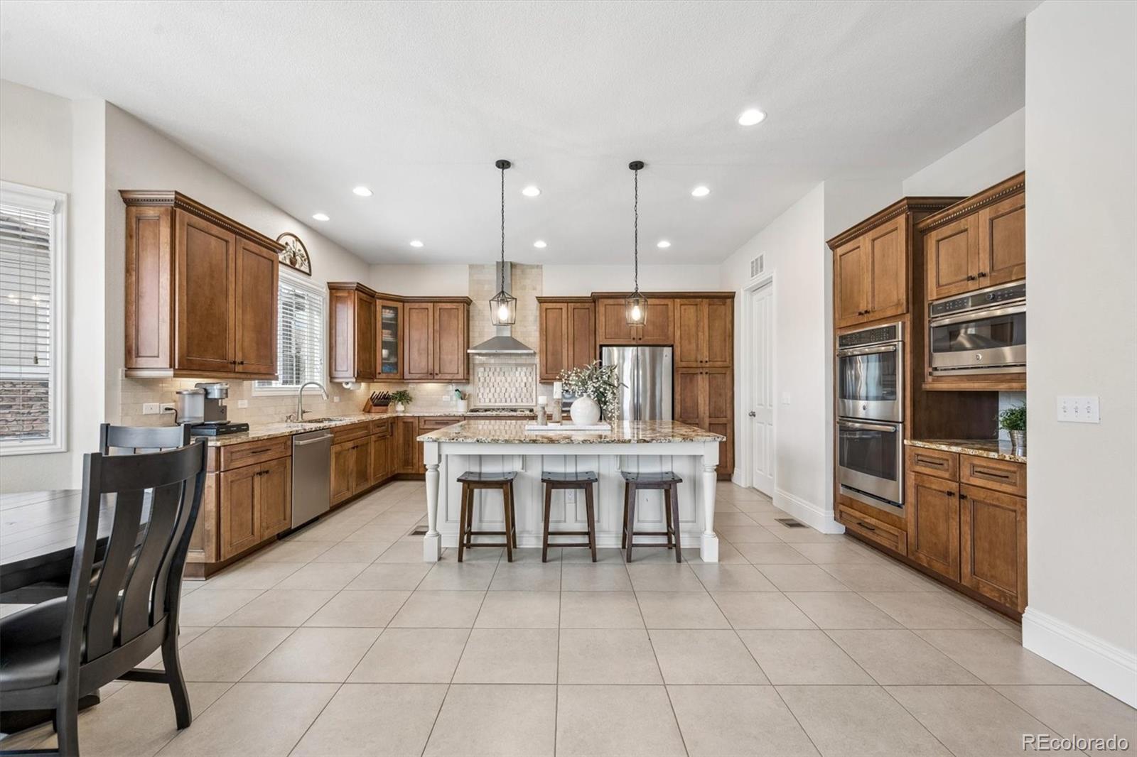 17022 W 94th Place