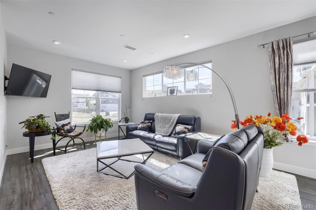 Photo of 6127 W 28th Court, Edgewater, CO 80214 (MLS # 7096443)