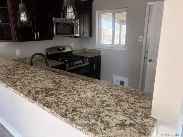 3290 Magnolia Street