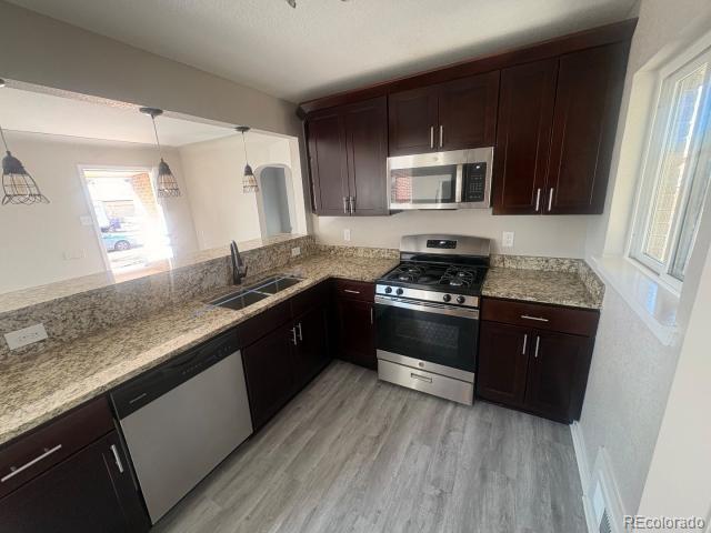 3290 Magnolia Street