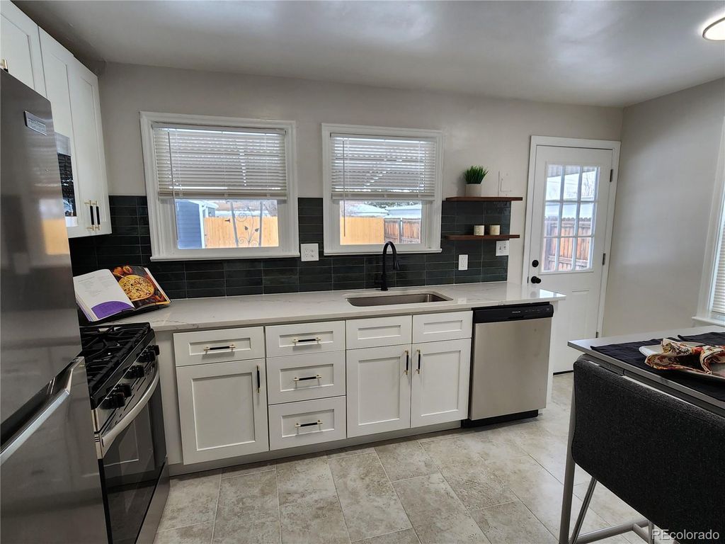 Photo of 1273 Newark Street, Aurora, CO 80010 (MLS # 2691923)