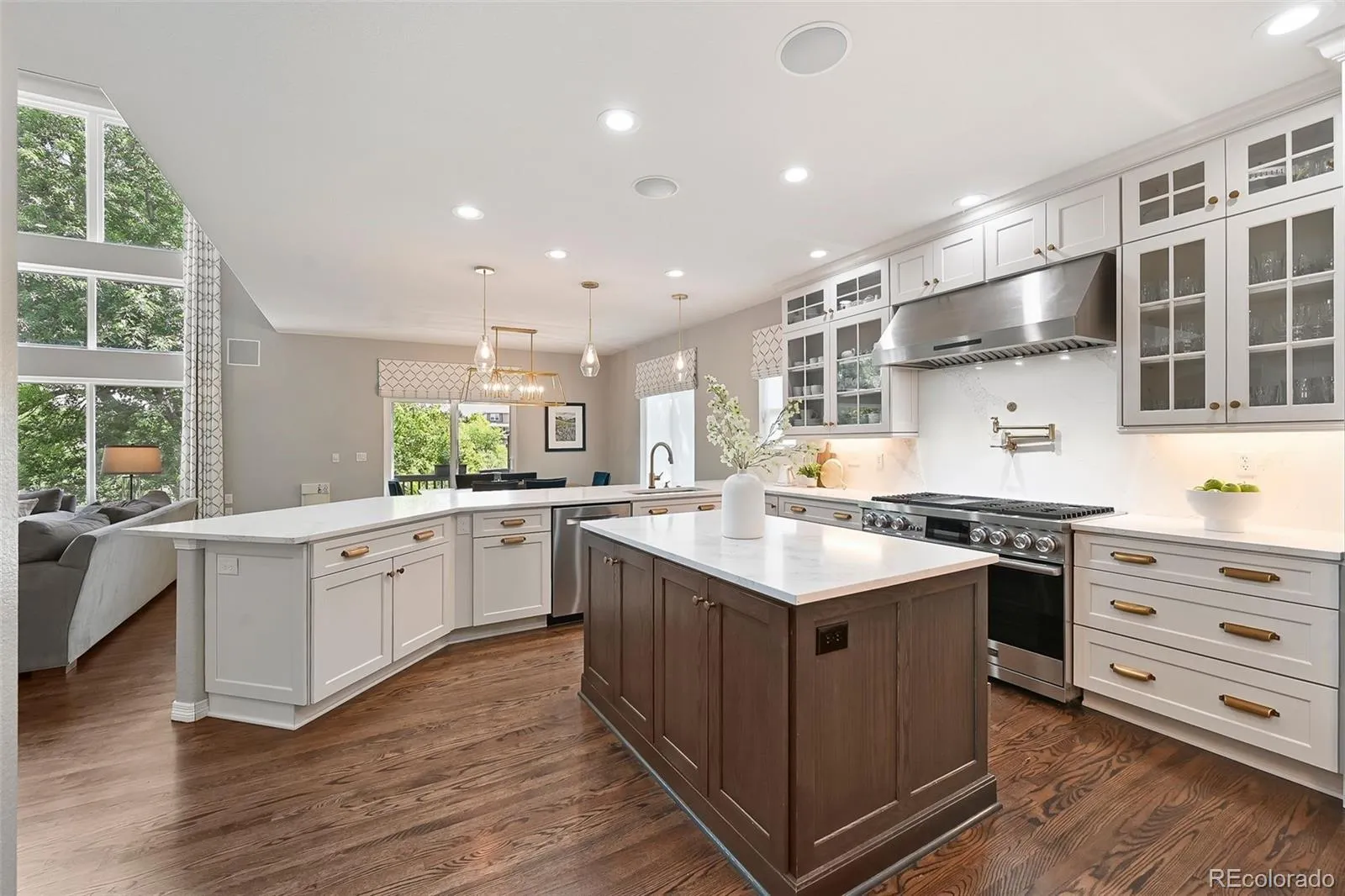 Aurora, Colorado 80016, United States, 6 Bedrooms Bedrooms, ,6 BathroomsBathrooms,Residential,Active,182809