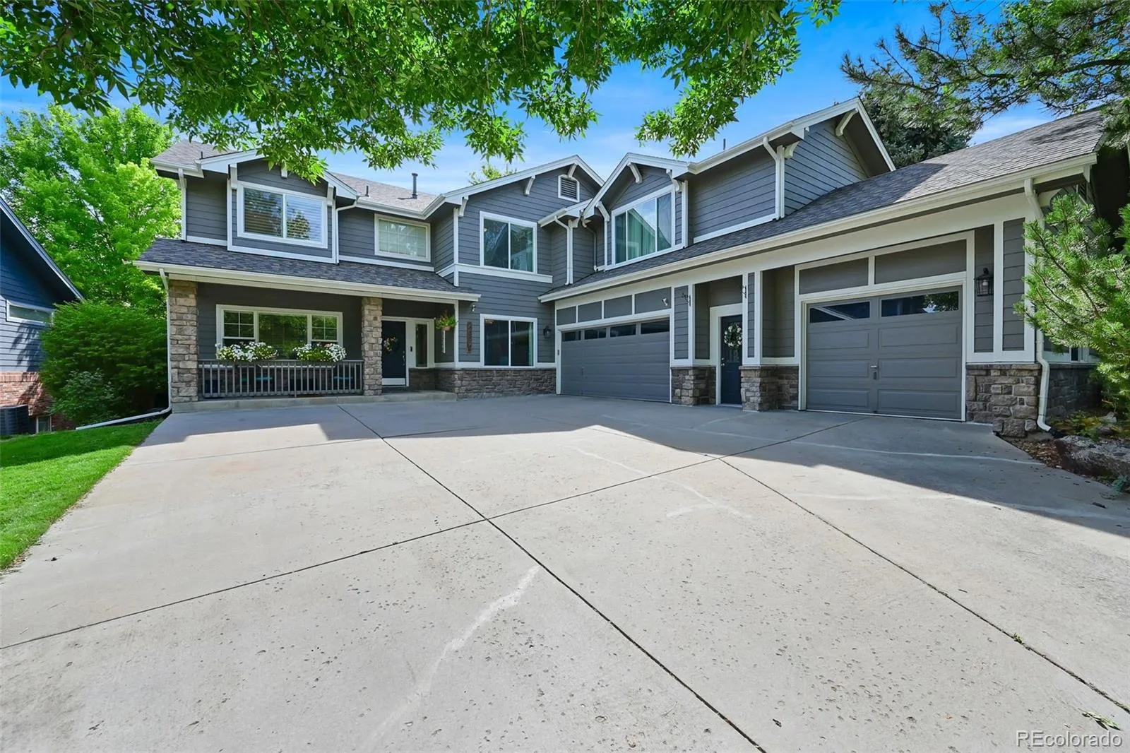 Aurora, Colorado 80016, United States, 6 Bedrooms Bedrooms, ,6 BathroomsBathrooms,Residential,Active,182809