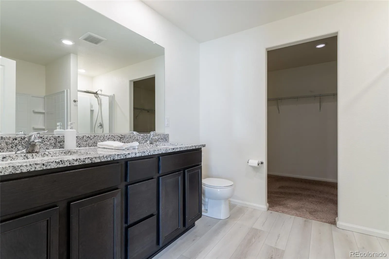 Keenesburg, Colorado 80643, United States, 3 Bedrooms Bedrooms, ,3 BathroomsBathrooms,Residential,Active,121715