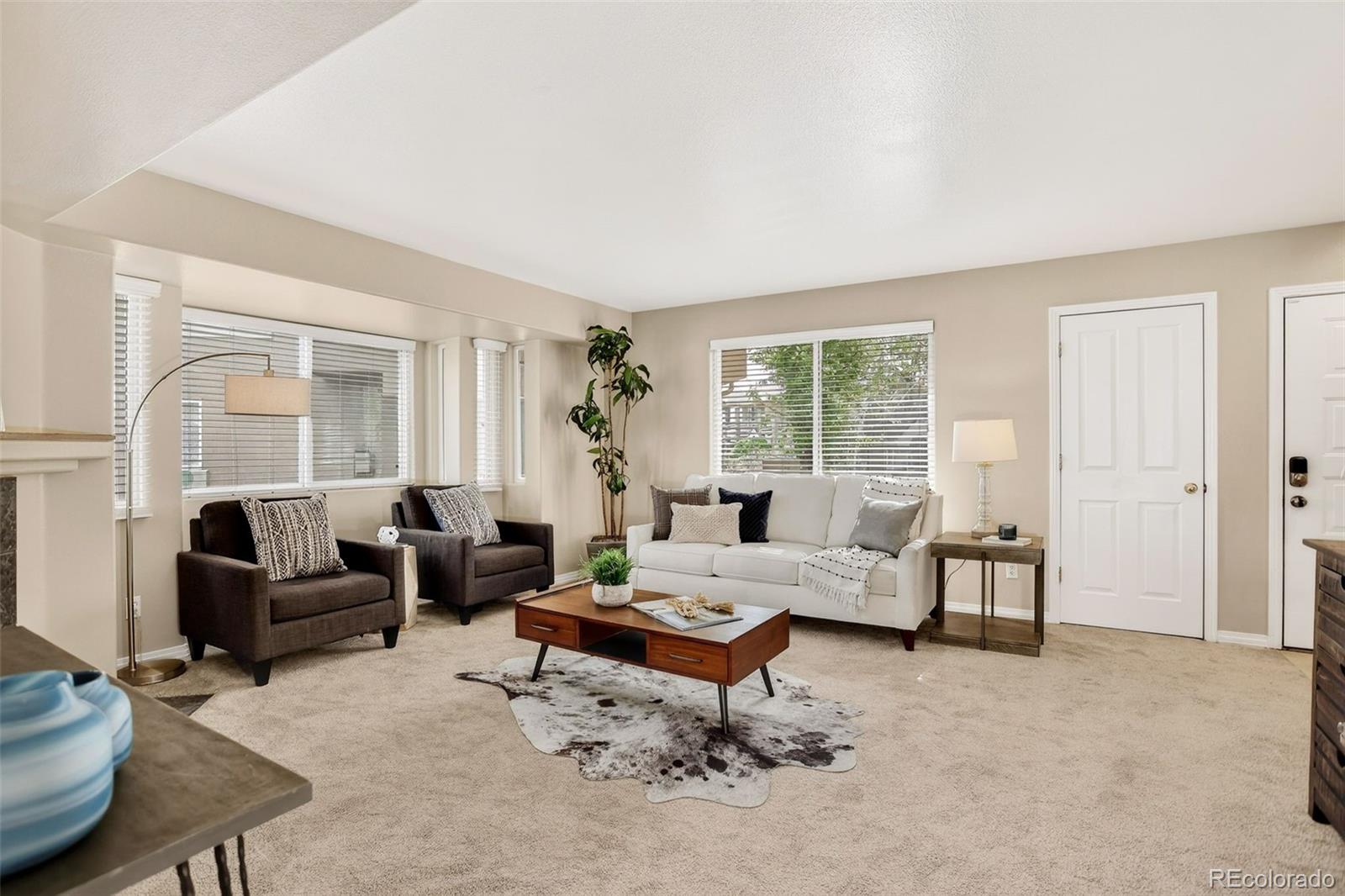 4548 E Kentucky Circle