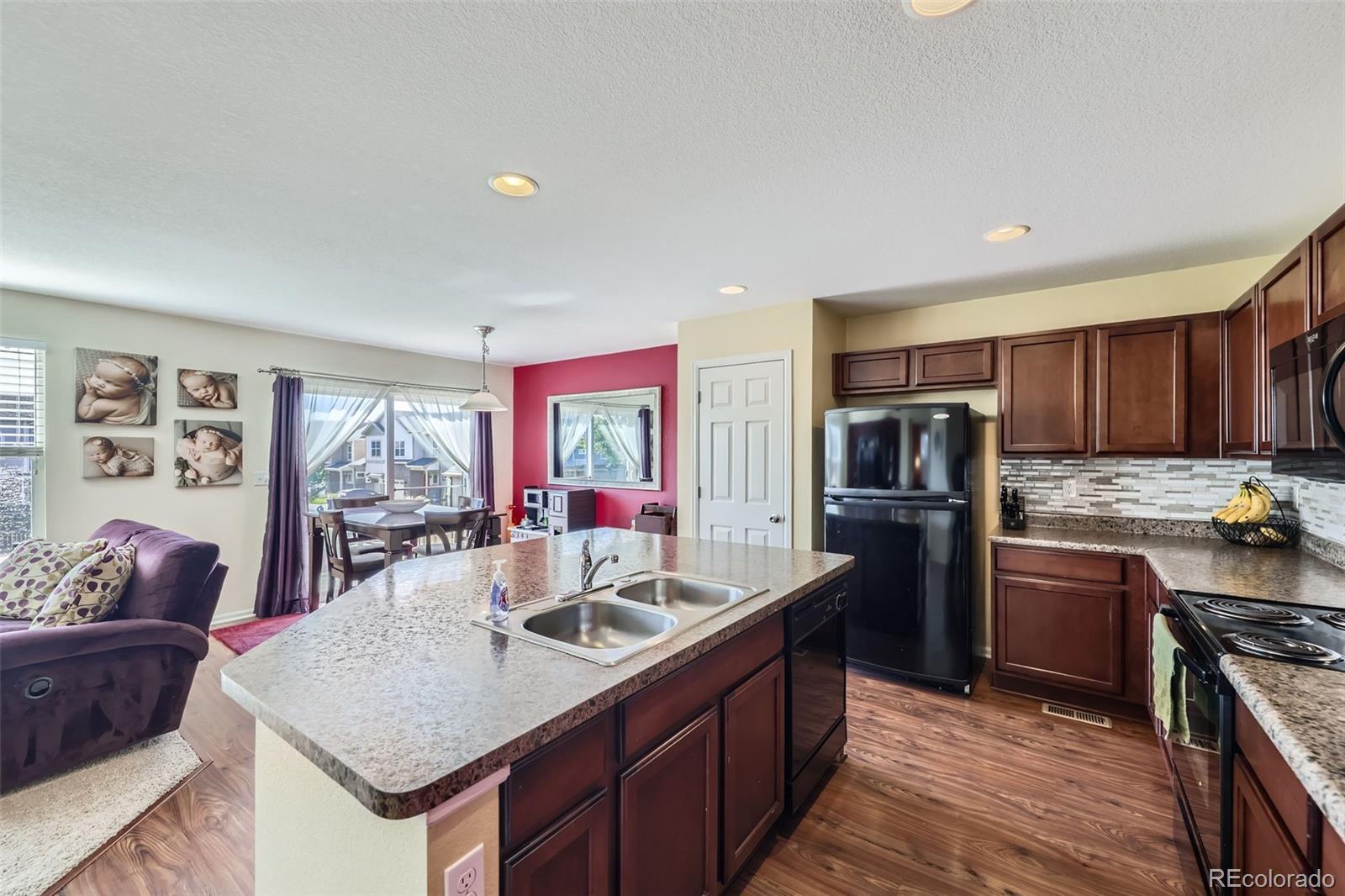 5280 Raritan Way