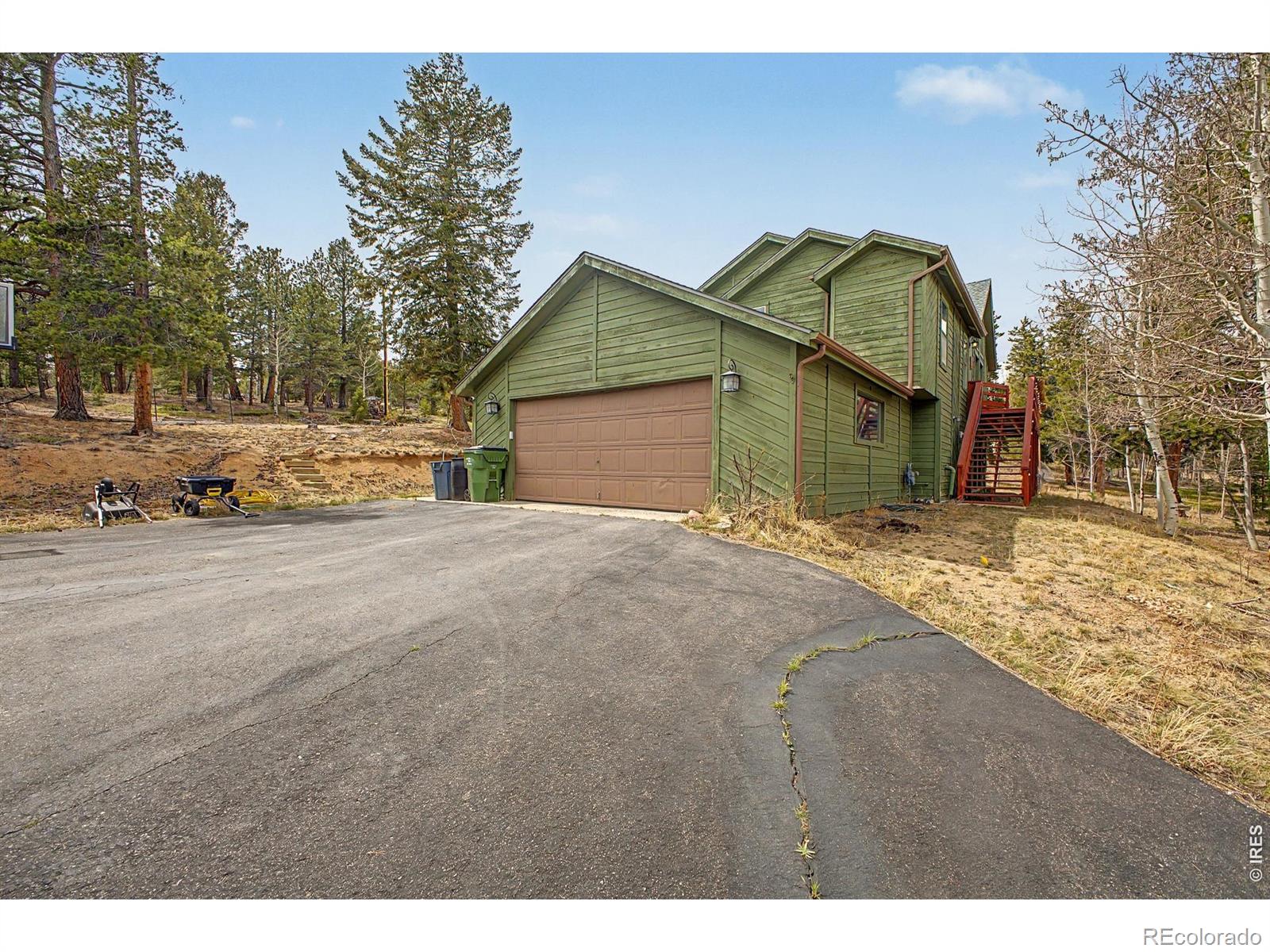 76 Highlands Drive