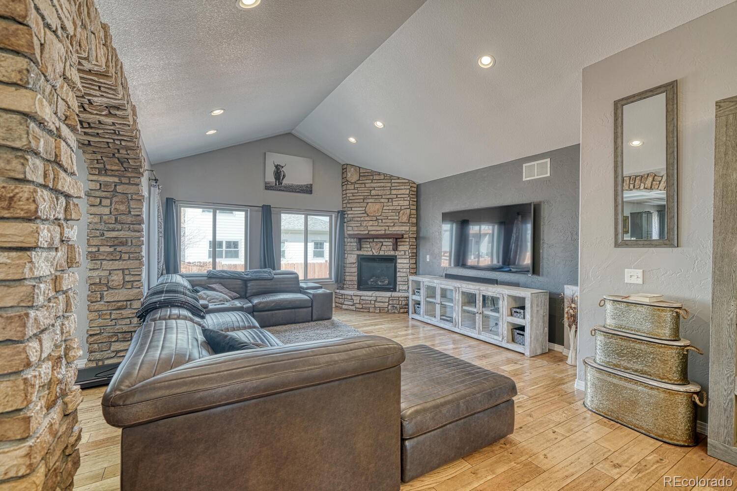 1118 E Sabeta Avenue, Poncha Springs, CO, 81242 3 1118 E Sabeta Avenue
