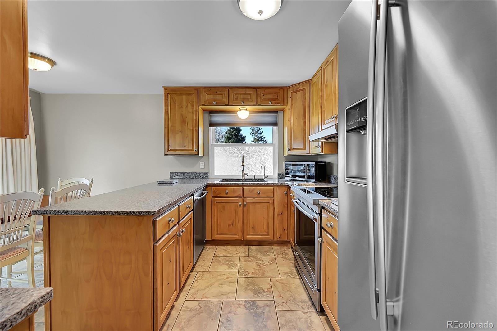 8160 W 81st Place