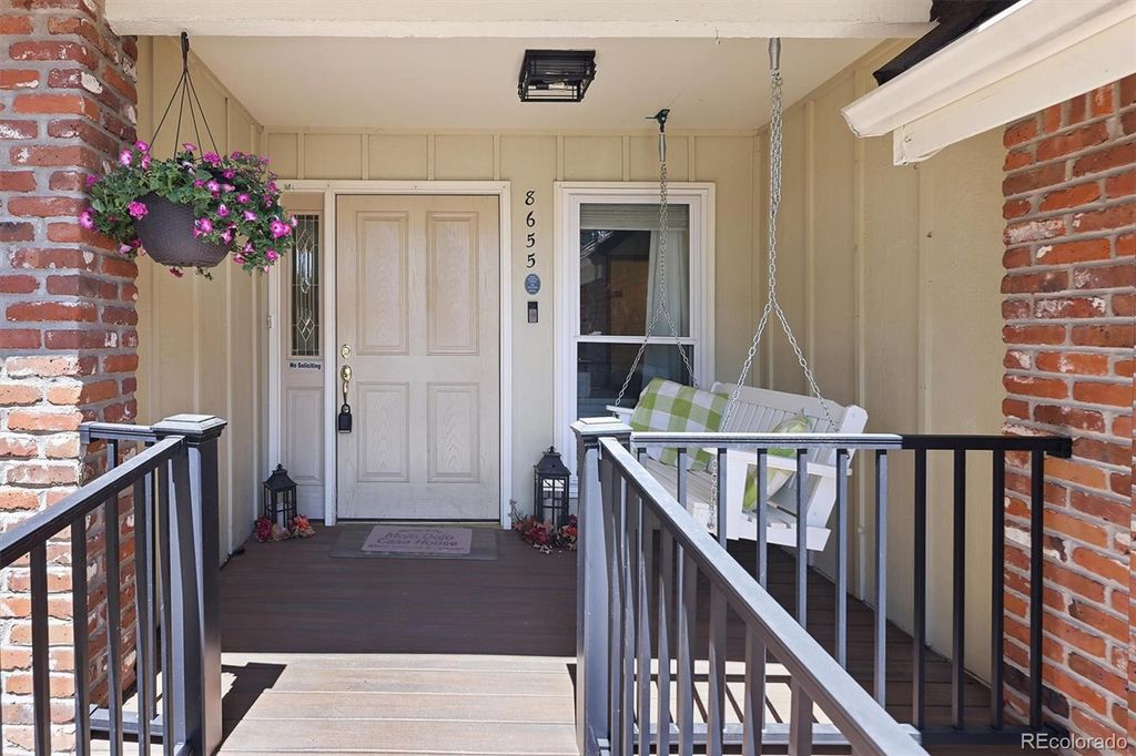 Photo of 8655 E Phillips Avenue, Centennial, CO 80112 (MLS # 6219036)
