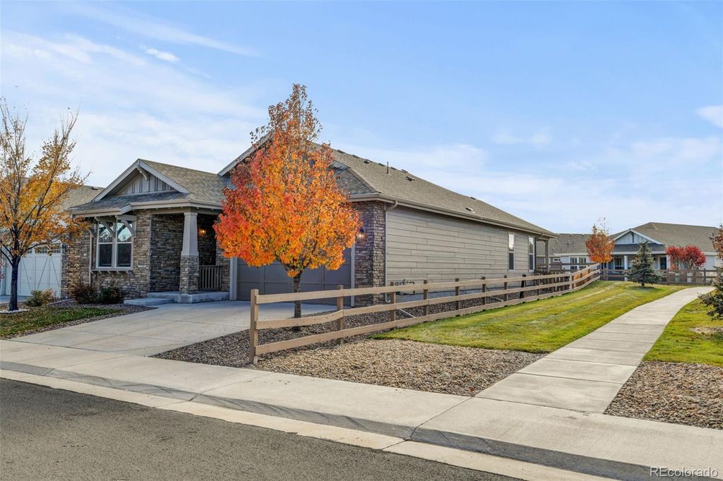 Photo of 15917 Clayton Street, Thornton, CO 80602 (MLS # 5016112)