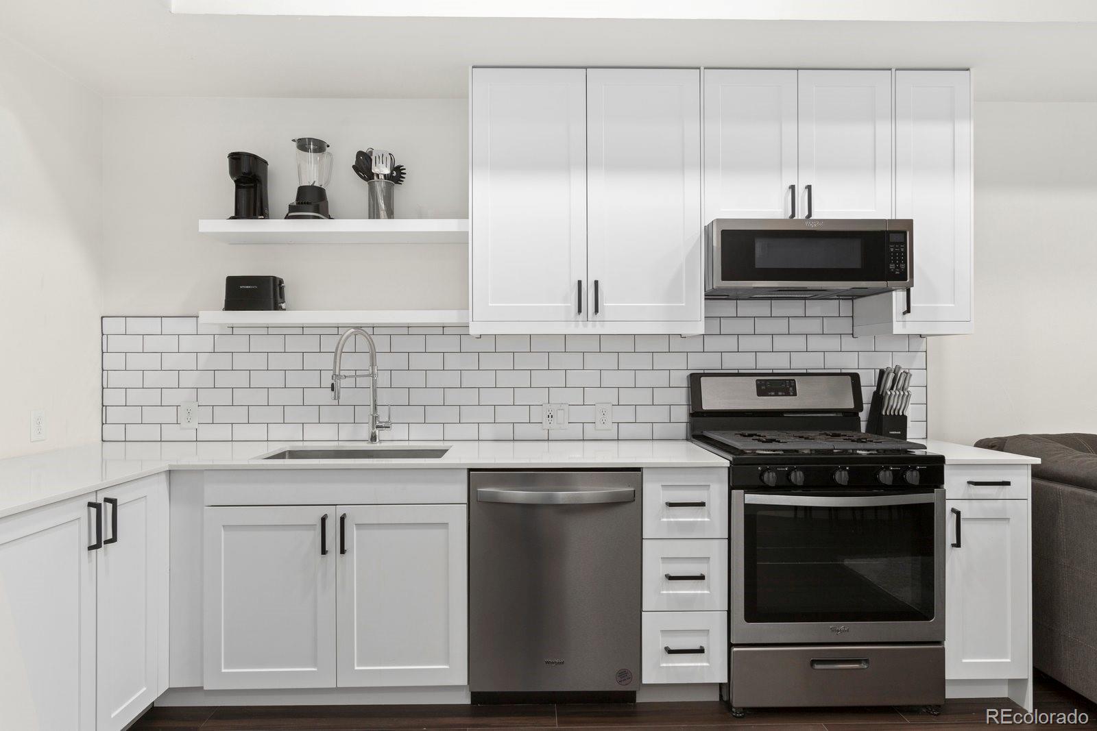 2876 W 53rd Avenue 111, Denver, CO, 80221 2 2876 W 53rd Avenue 111
