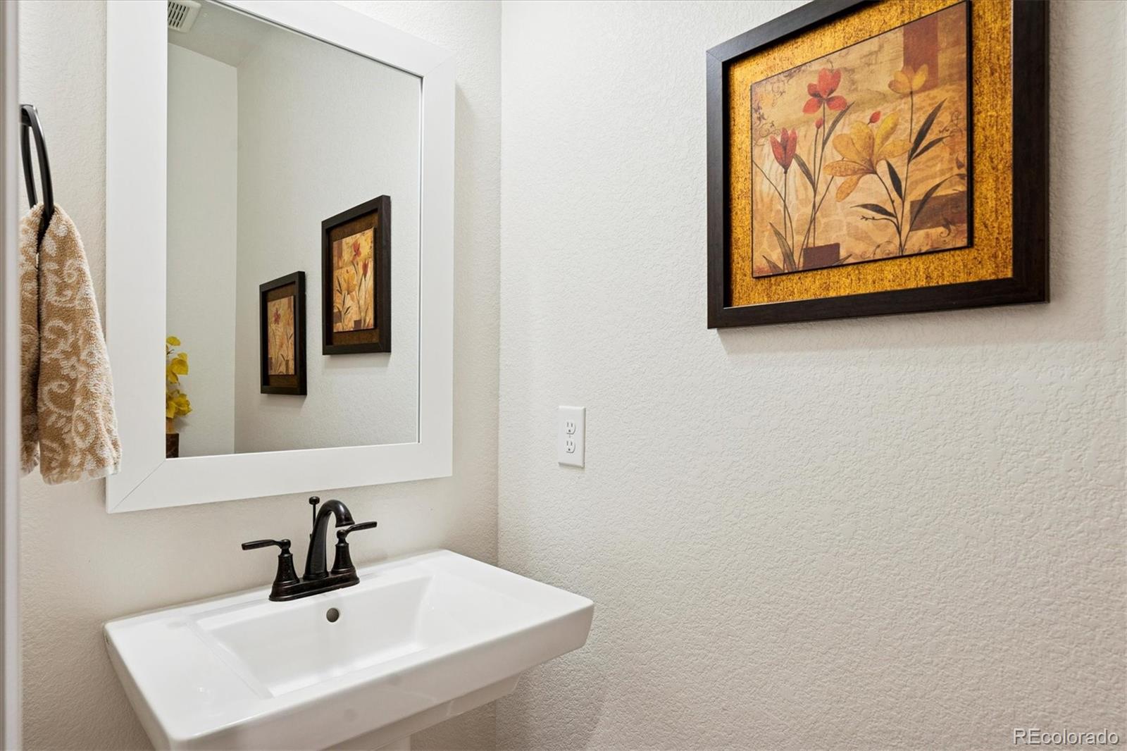 21866 E Swallow Place