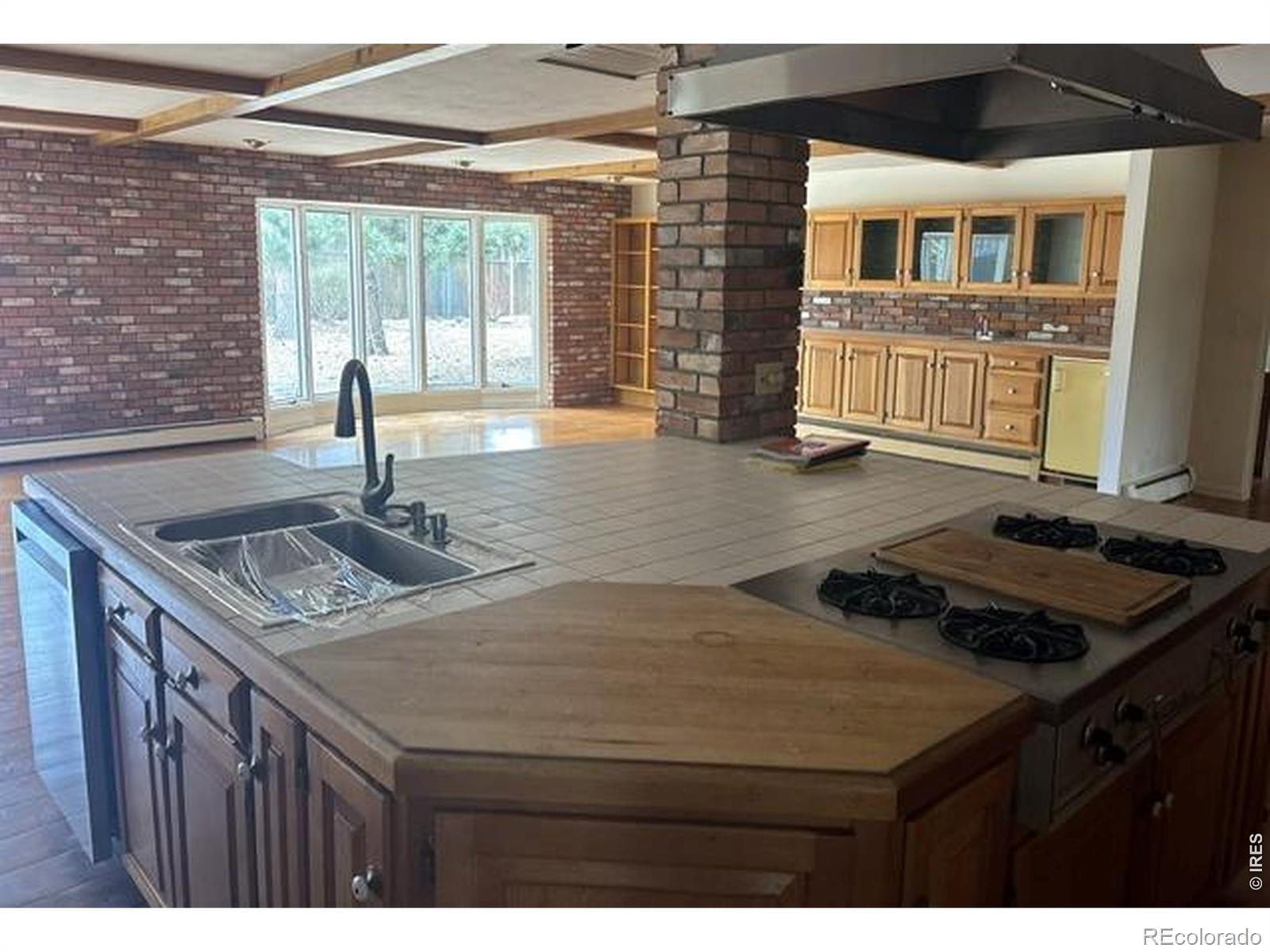 1409 Meeker Drive