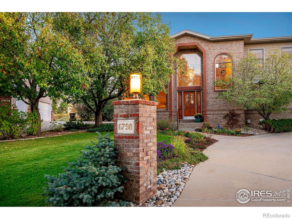 Photo of 6798 Snead Court, Longmont, CO 80503 (MLS # IR1045284)