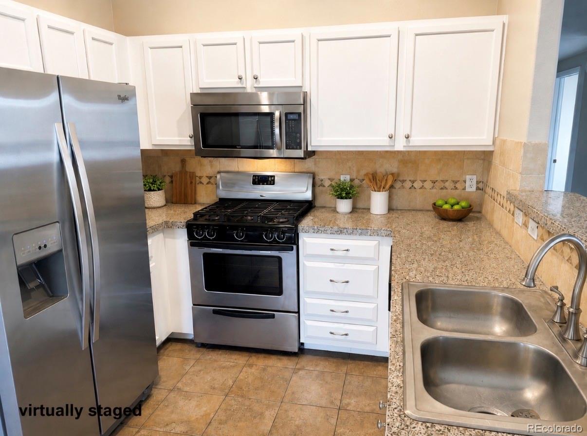 3847 E Mossy Rock Drive 201