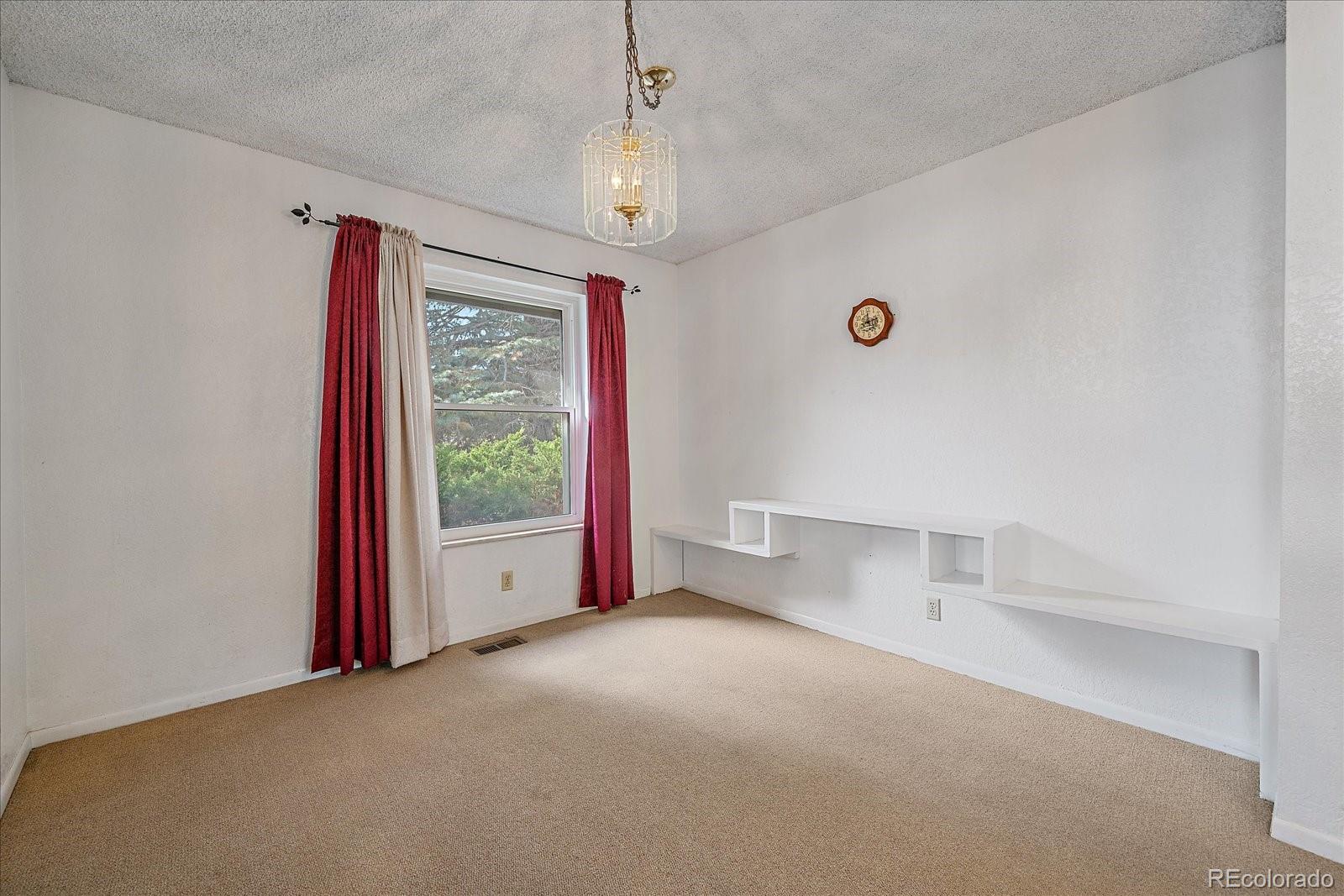 3822 S Idalia Street