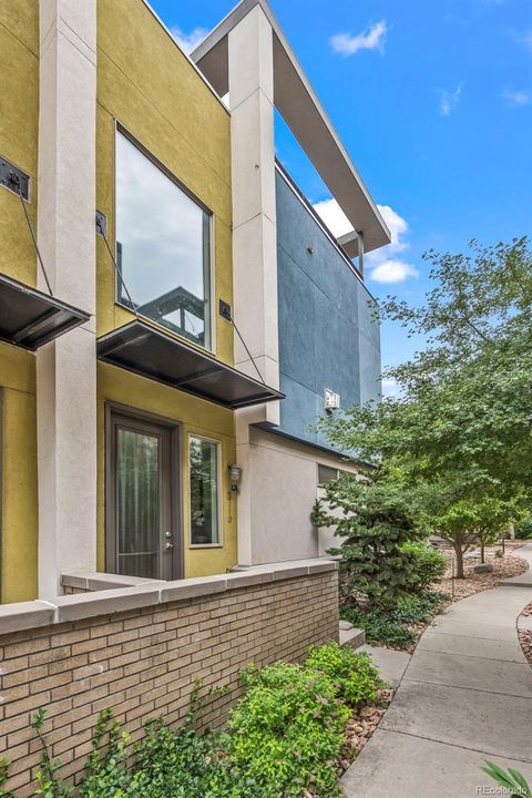 Townhouse in Denver CO 2110 Clay Street 29.jpg