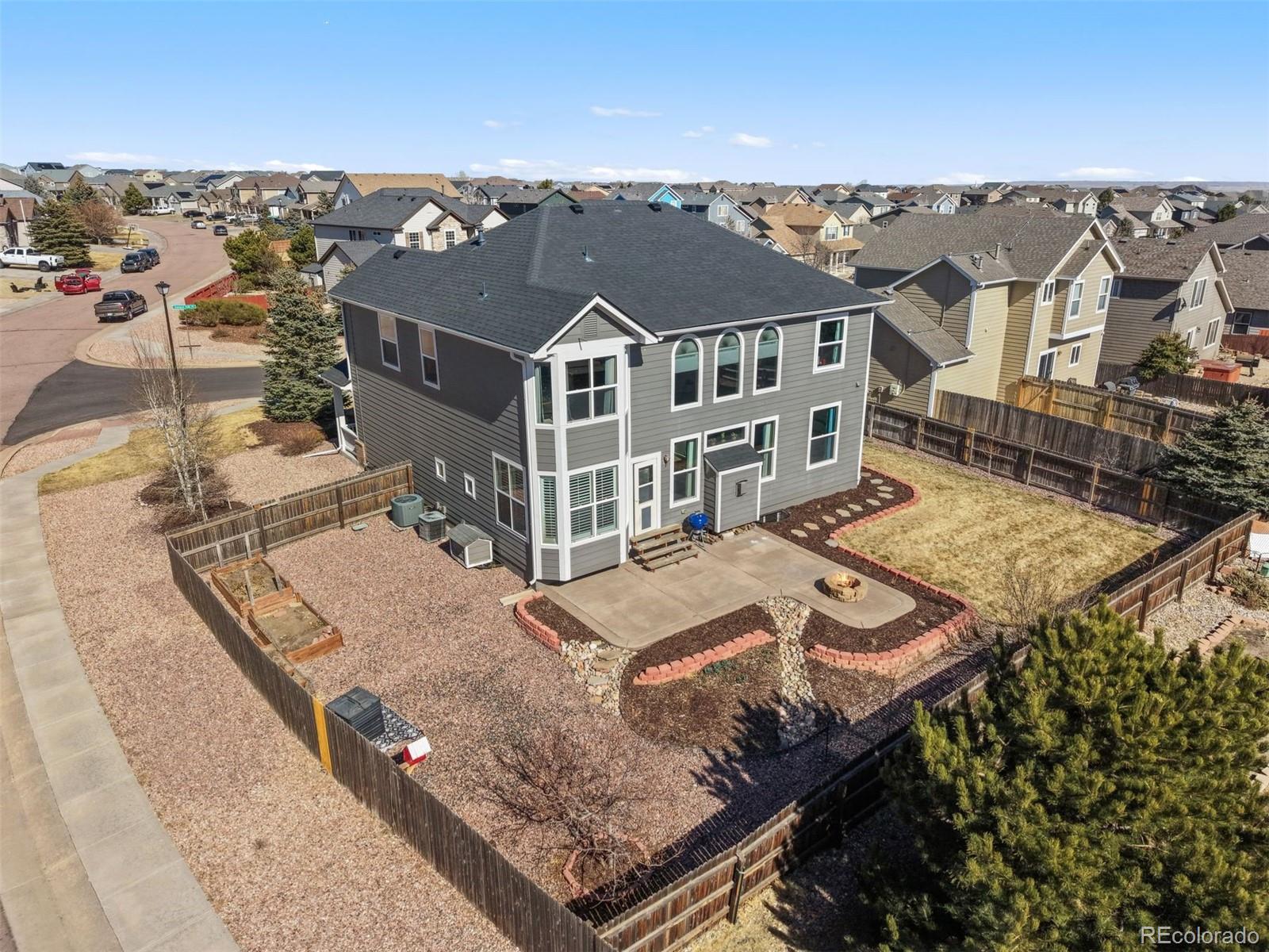 12801 Oakland Hills Road