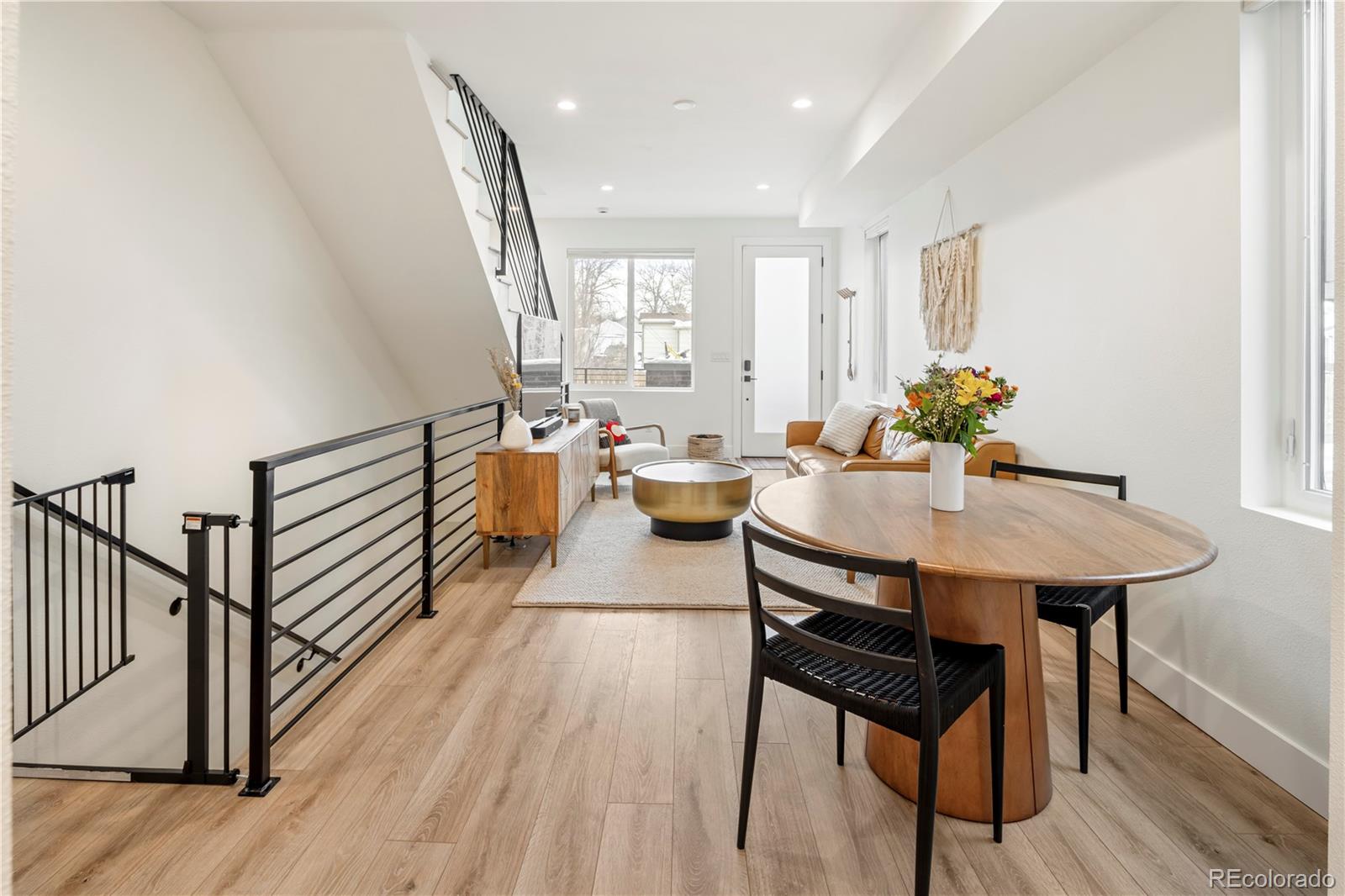 2012 W 46th Avenue