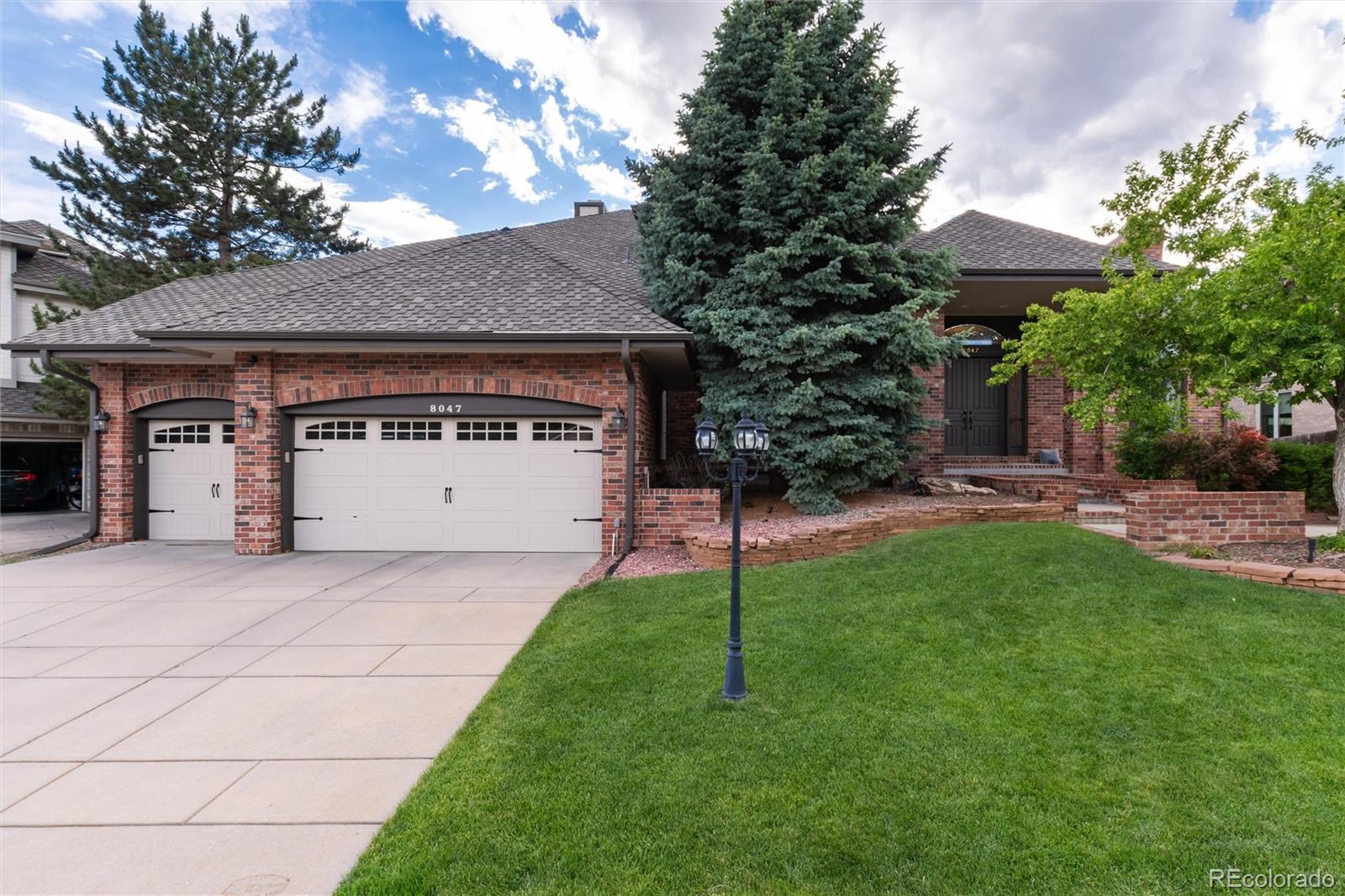 8047 S Fairfax Court