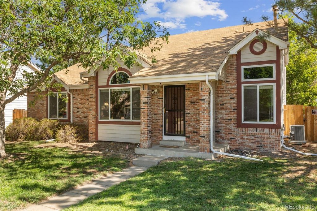Photo of 21173 E 42nd Avenue, Denver, CO 80249 (MLS # 2118954)