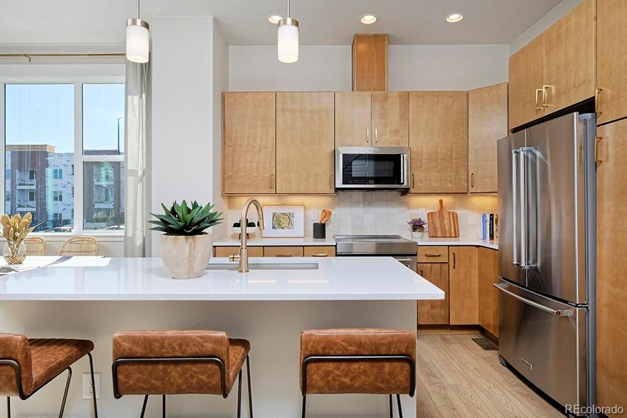 3138 W Bonfils Place