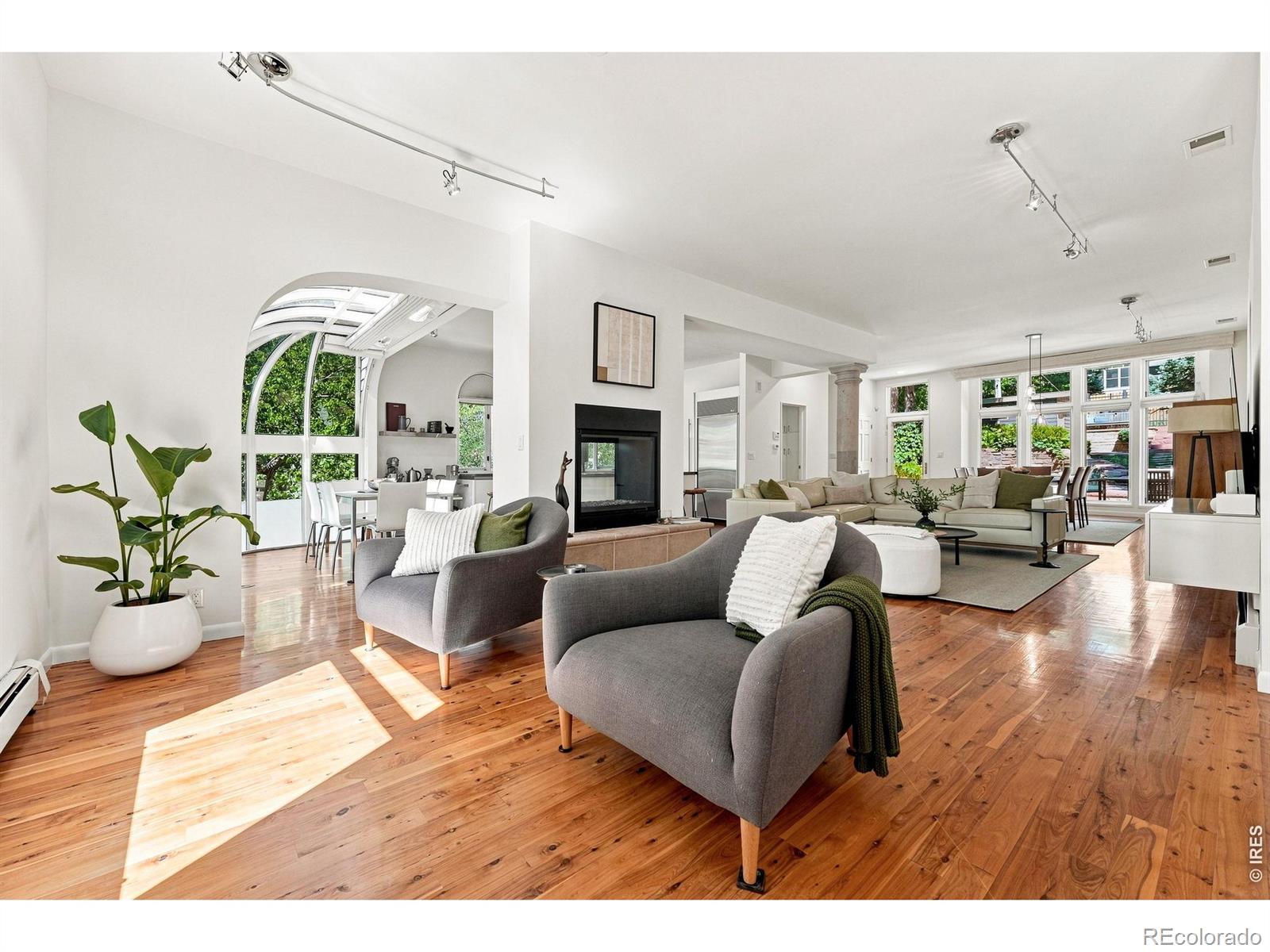 403 Mountain View Road