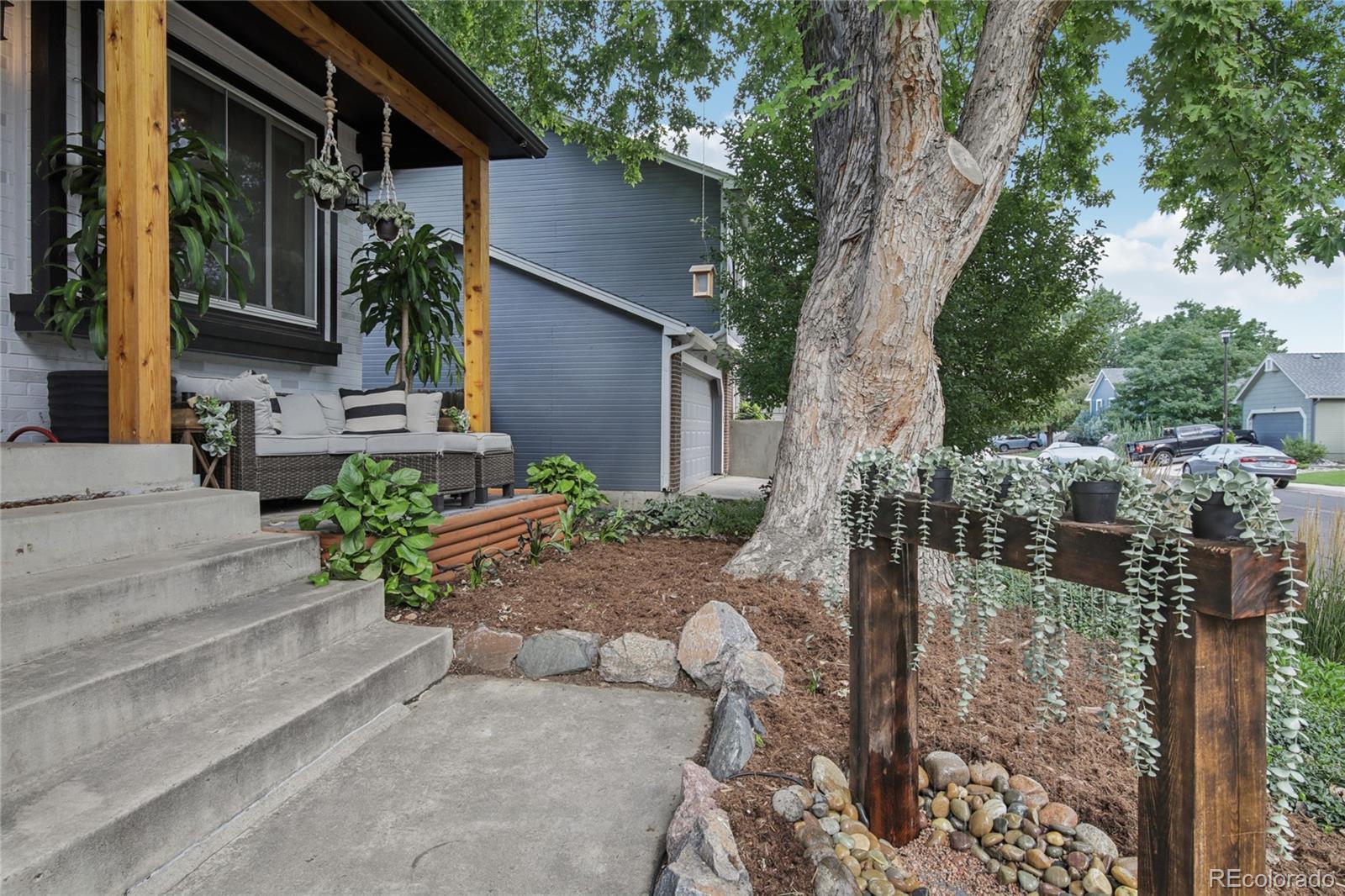 415 Hickory Street