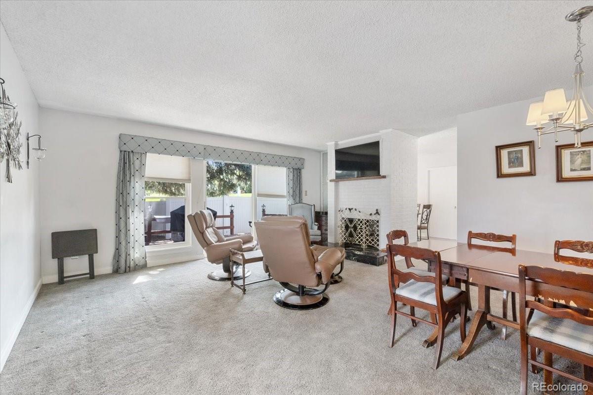 7172 S Vine Circle