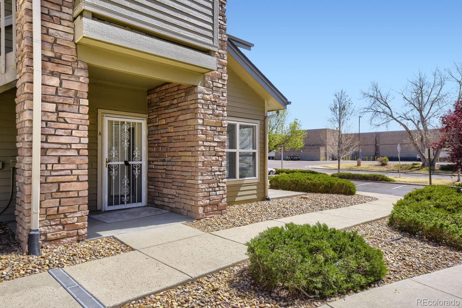 18284 E Floyd Avenue A