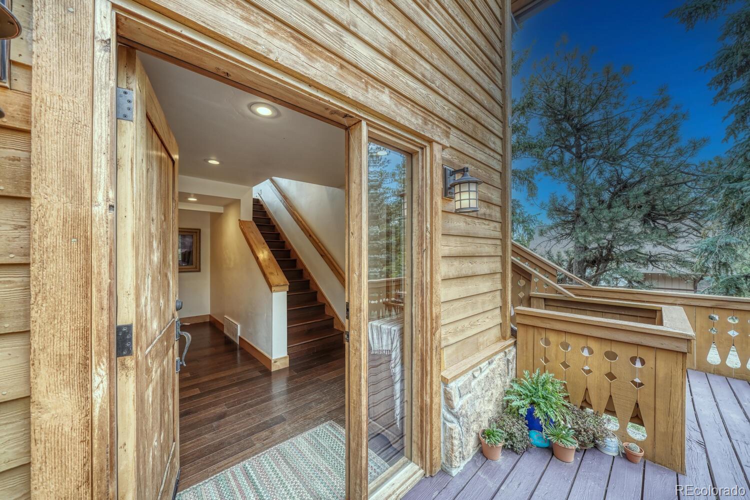 18525 Via Ponderosa Drive