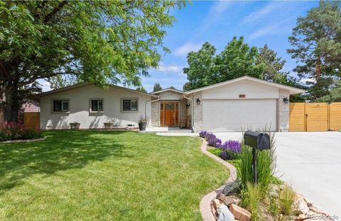 Photo of 8255 W 71st Avenue, Arvada, CO 80004 (MLS # 8019430)