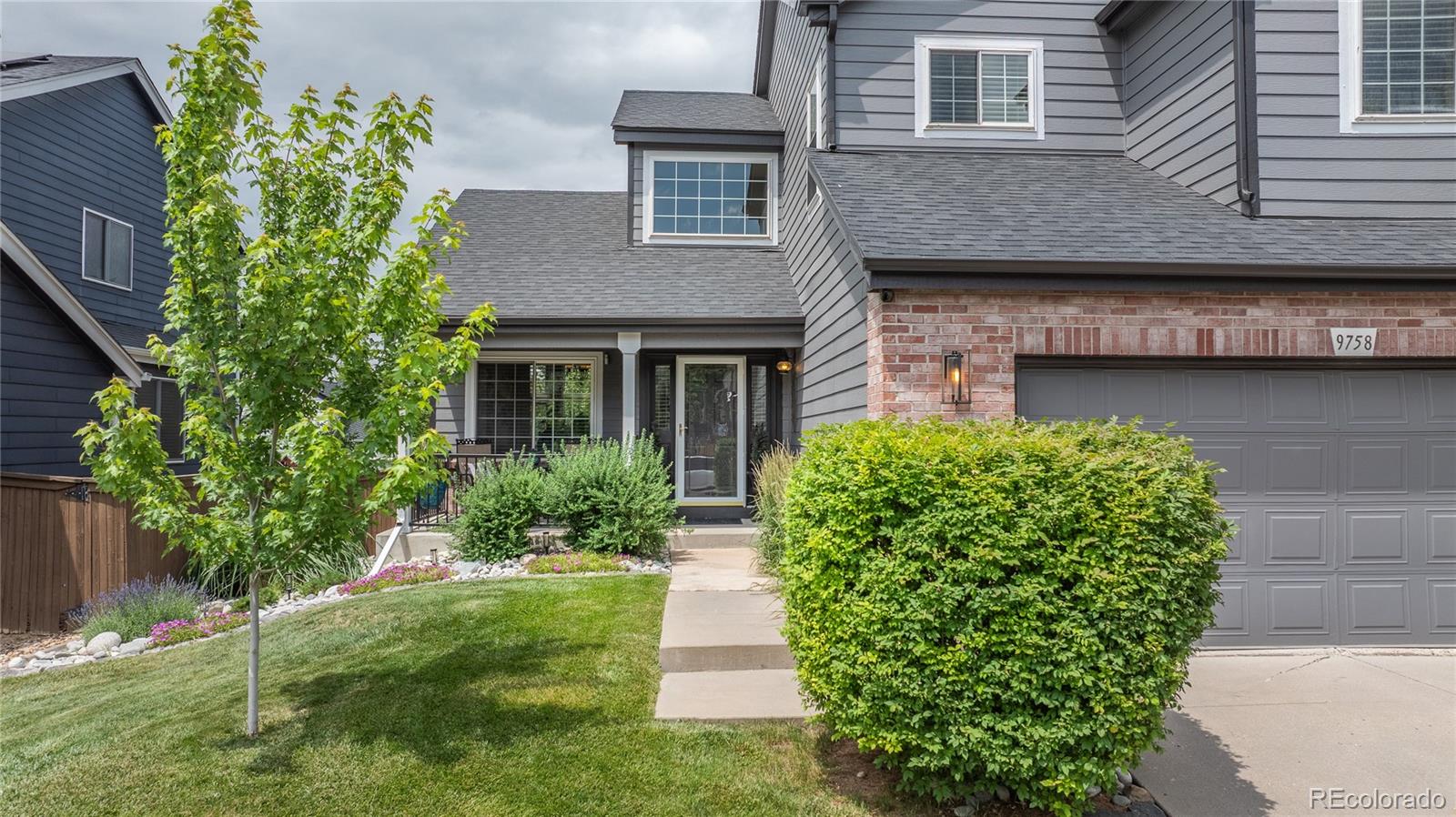 9758 Red Oakes Drive