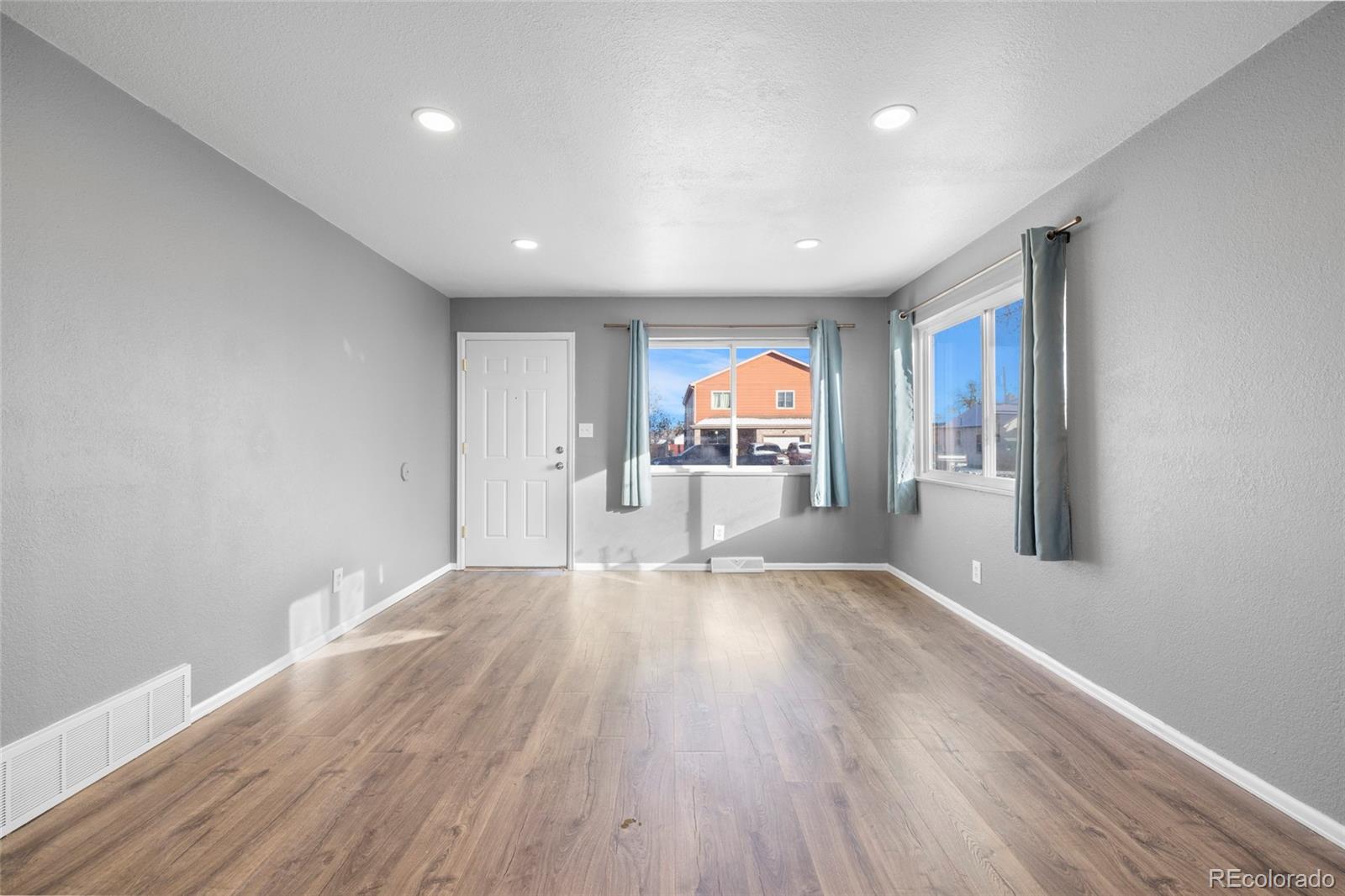 537 S 2nd Avenue, Brighton, CO, 80601 3 537 S 2nd Avenue