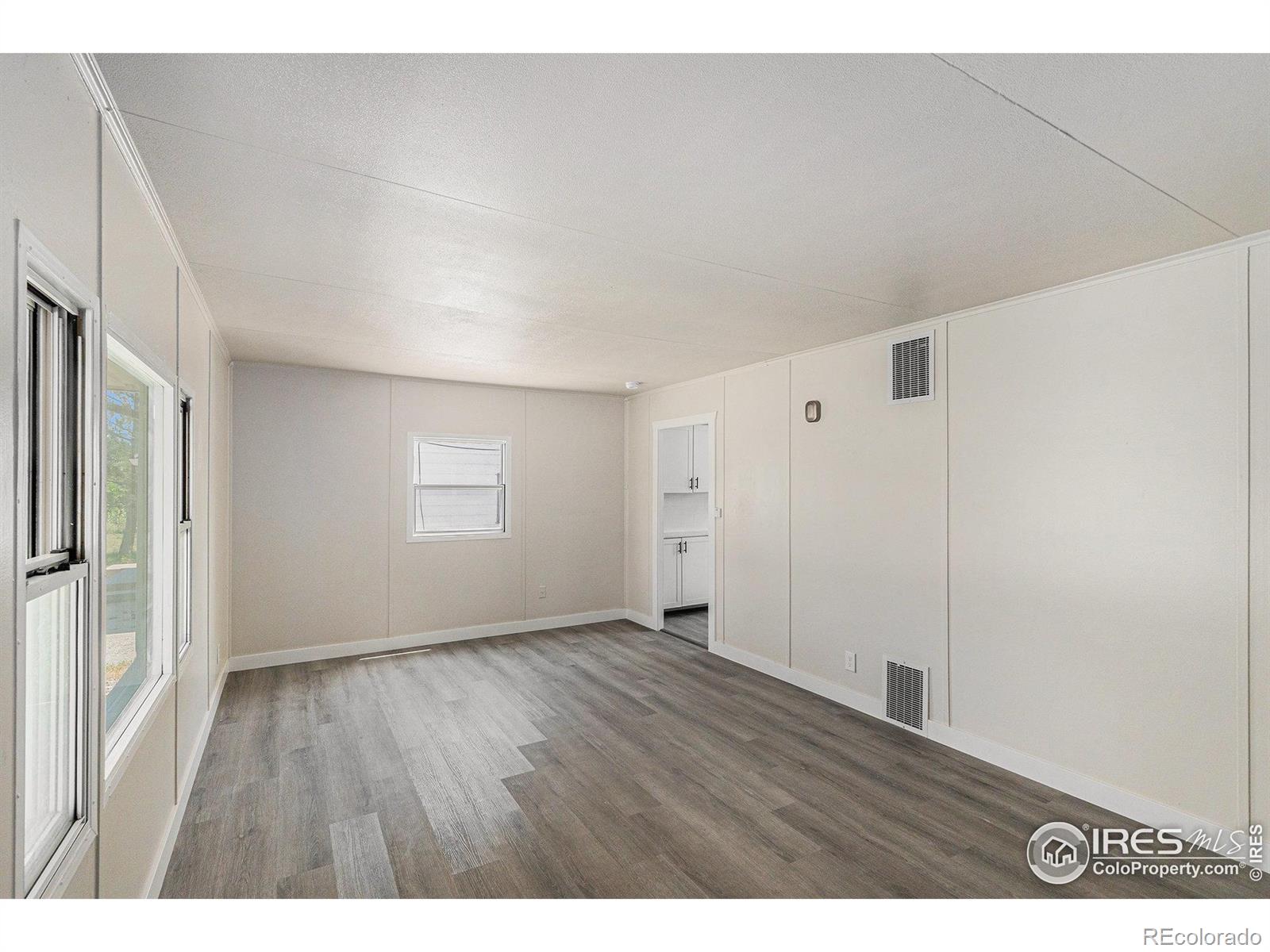 2420 W 7th Street