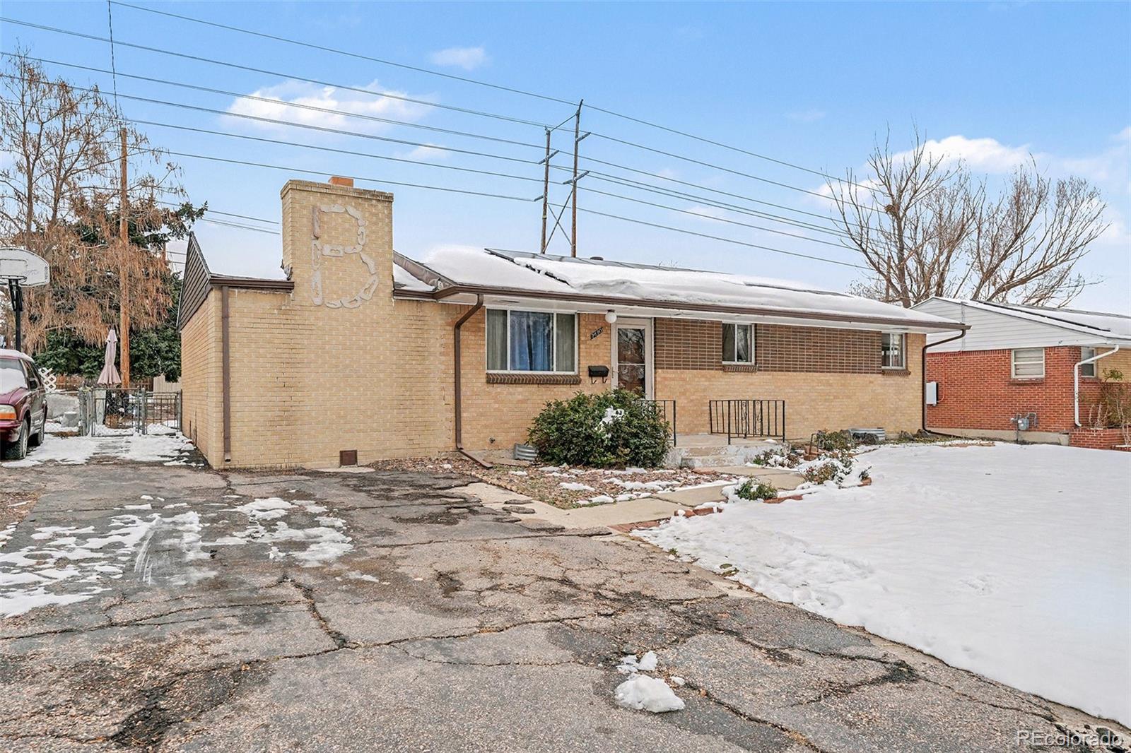 7690 Greenwood Boulevard