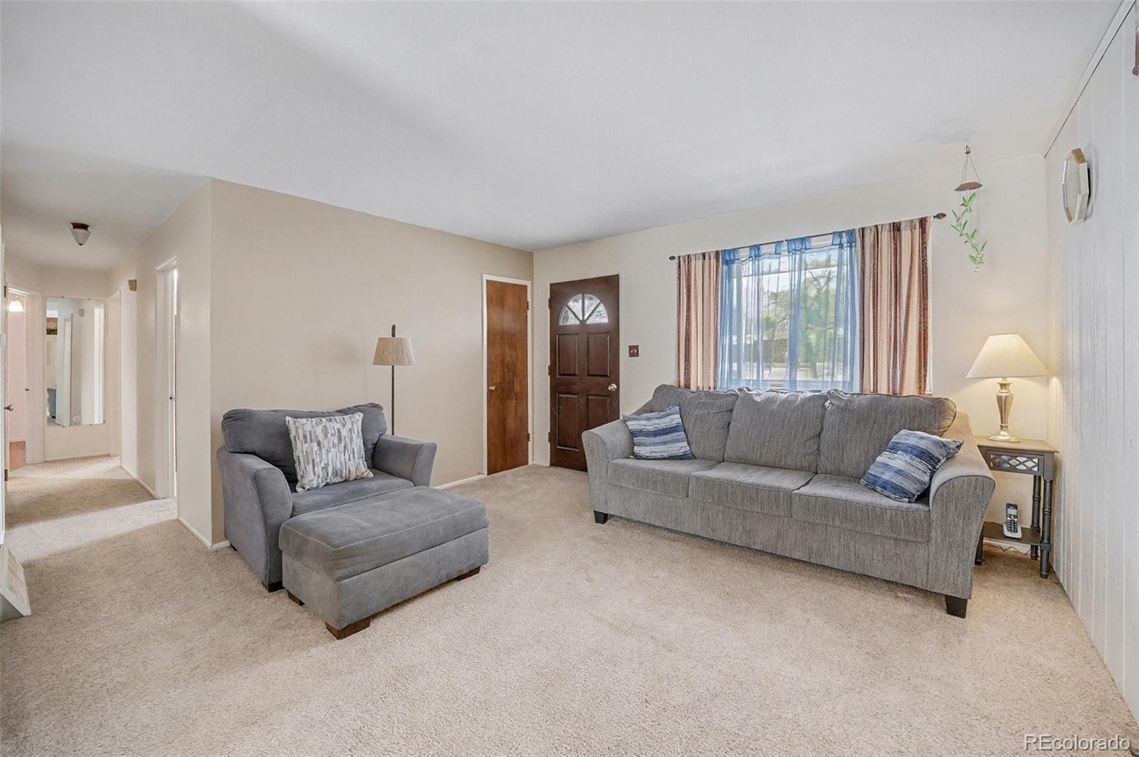 7690 Greenwood Boulevard