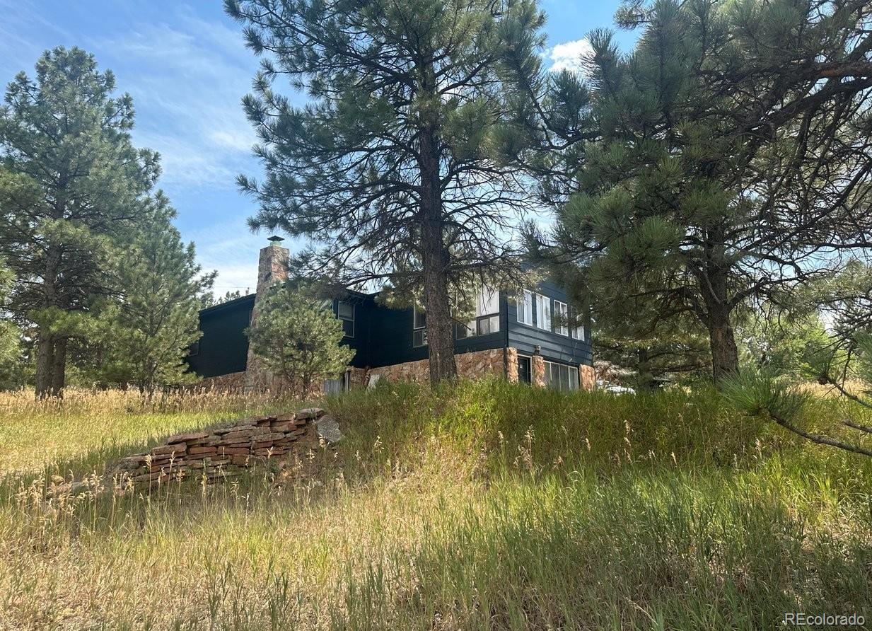 4012 Lakefront Drive
