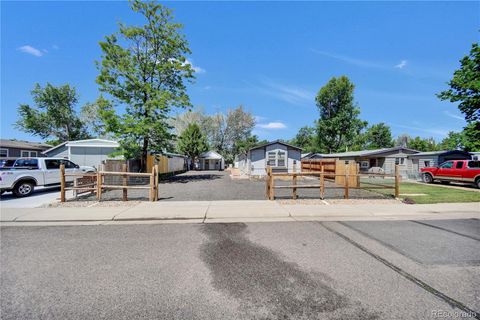 422 Willow Drive Lochbuie CO 80603