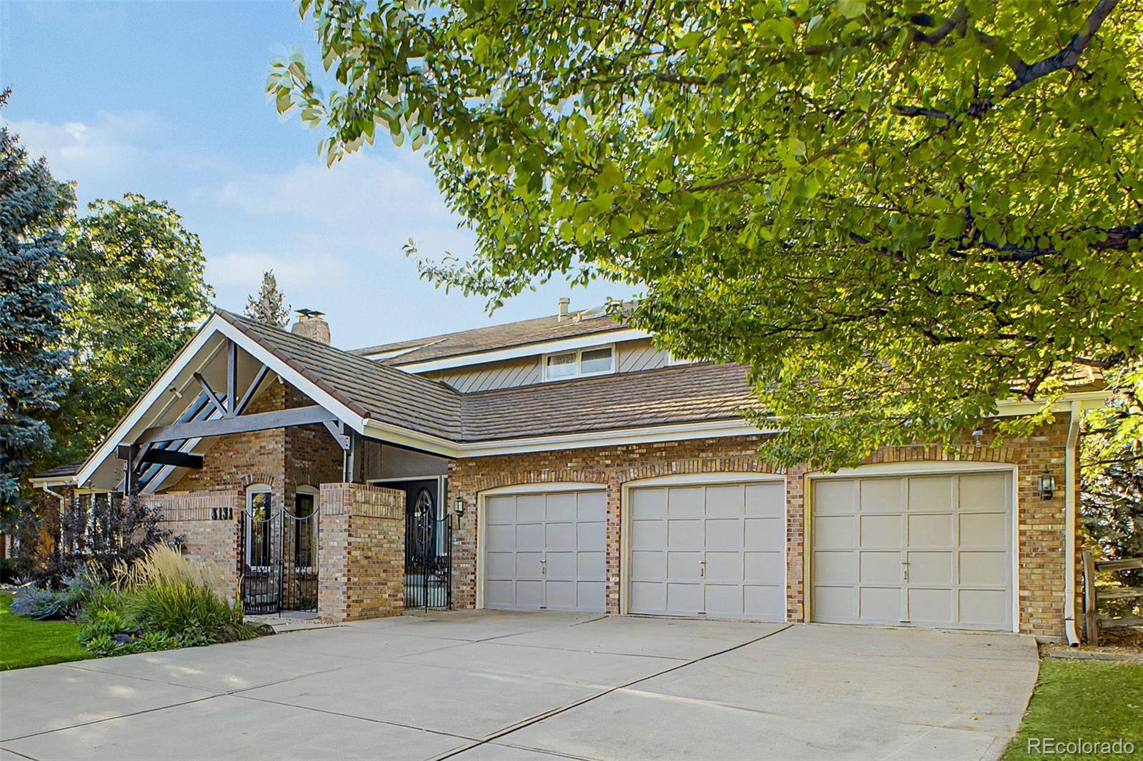 5131 S Ironton Way