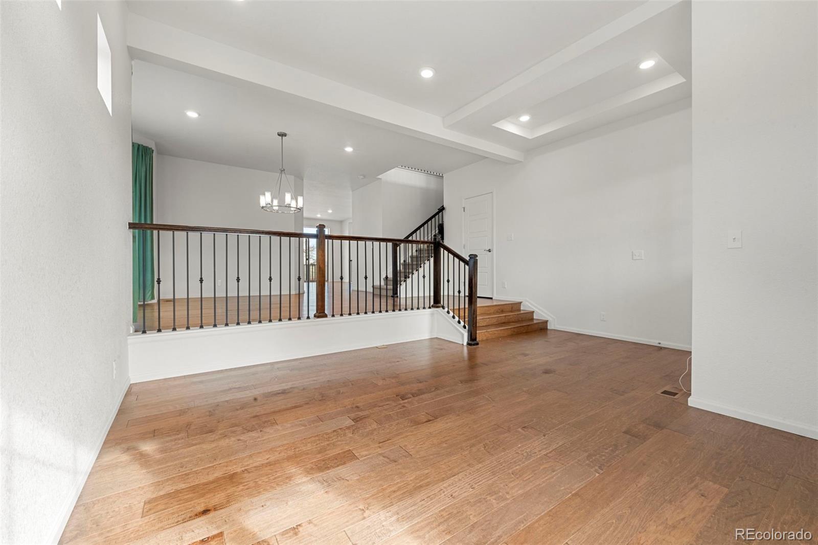 5049 Liverpool Street