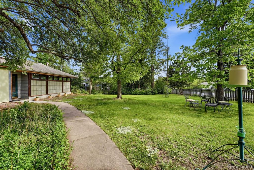 Photo of 2060 Dover Street, Lakewood, CO 80215 (MLS # 2170823)