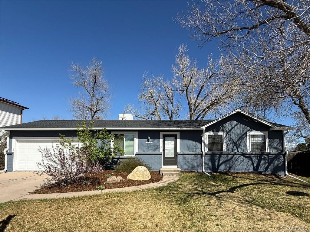 Photo of 10718 Owens Street, Broomfield, CO 80021 (MLS # 9161134)